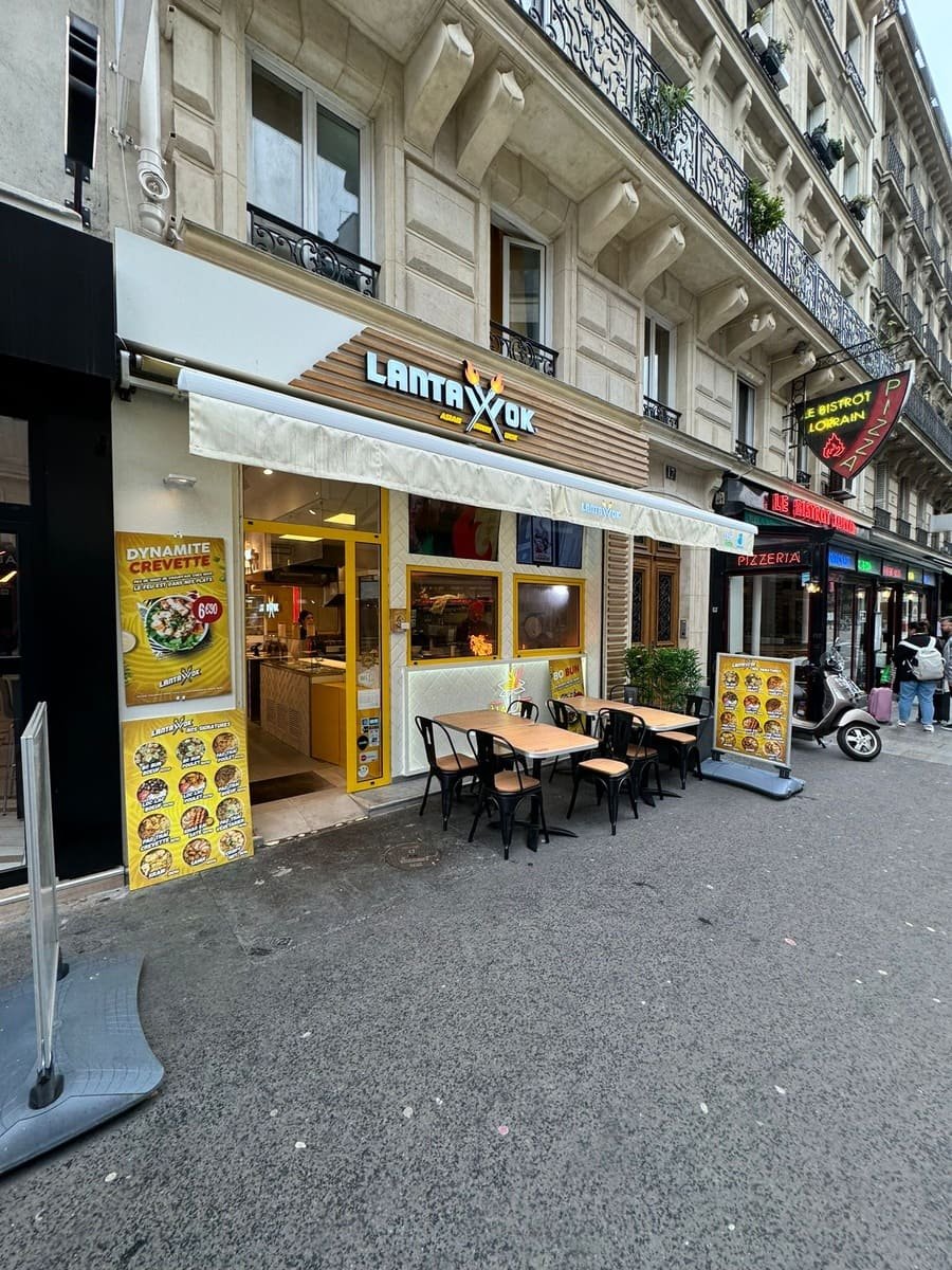 pose enseigne lumineuse magasin facade commerciale installation professionnelle boutique store led neon paris meilleur 12